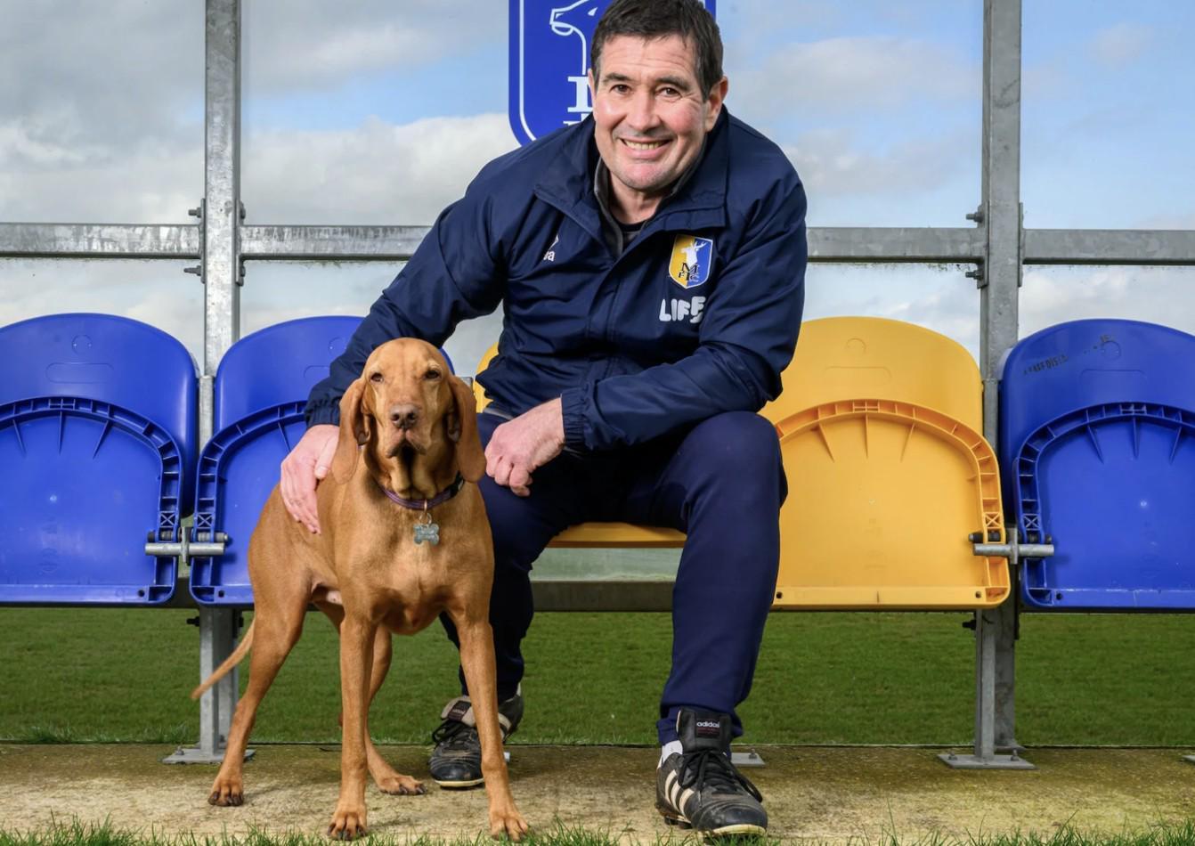 旺财28-曼斯菲尔德主帅:我父亲曾带队战胜阿森纳;踢阿森纳会很美好